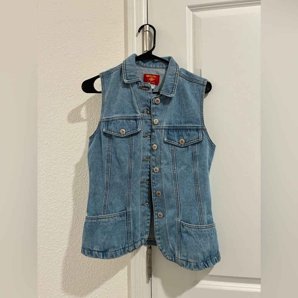 SOLD Vintage Y2K Baxis Sleeveless Denim Jacket